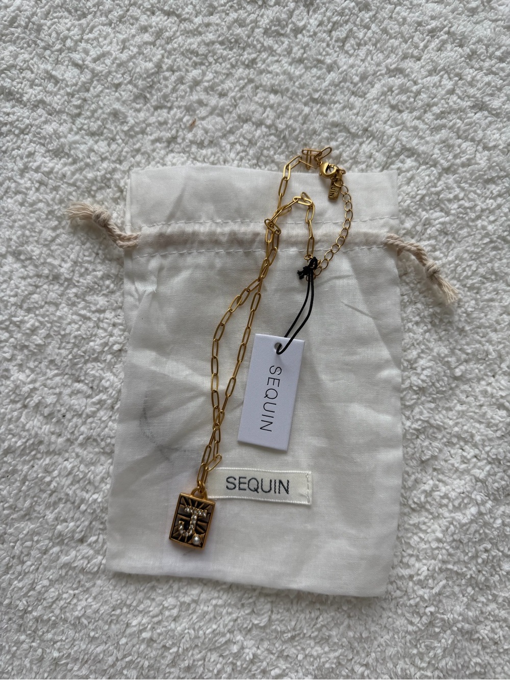 Sequin Gold Sunray J Chain Pendant Necklace